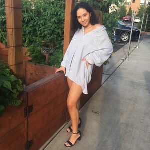 Meet your Posher, Maya